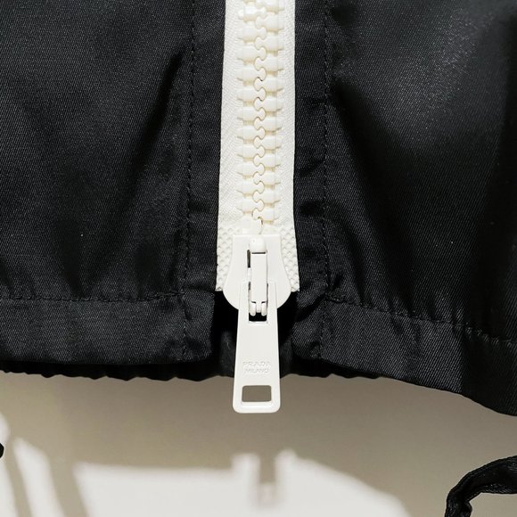 PRADA Hooded Gabardine Jacket - Picture 5 of 9